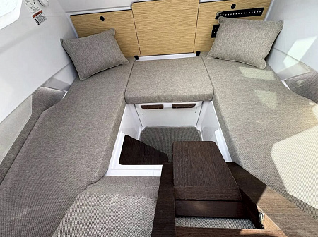 Катер Axopar 29 XC Cross Cabin
